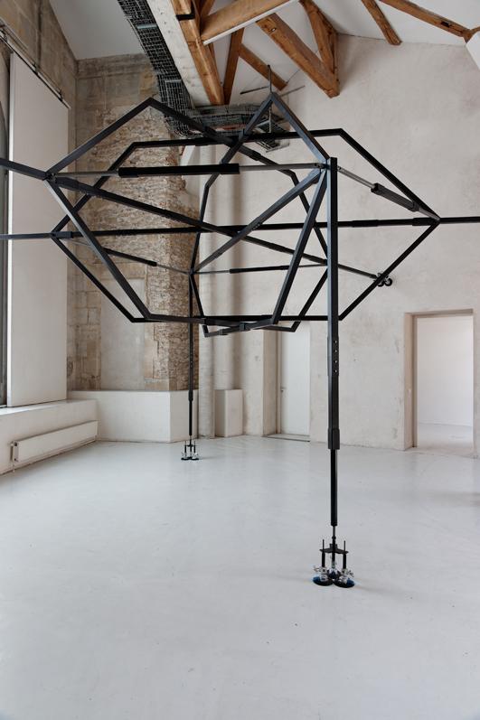 La mécanique des interstices, Jennifer Caubet, La Maréchalerie, 2013 © Jennifer Caubet